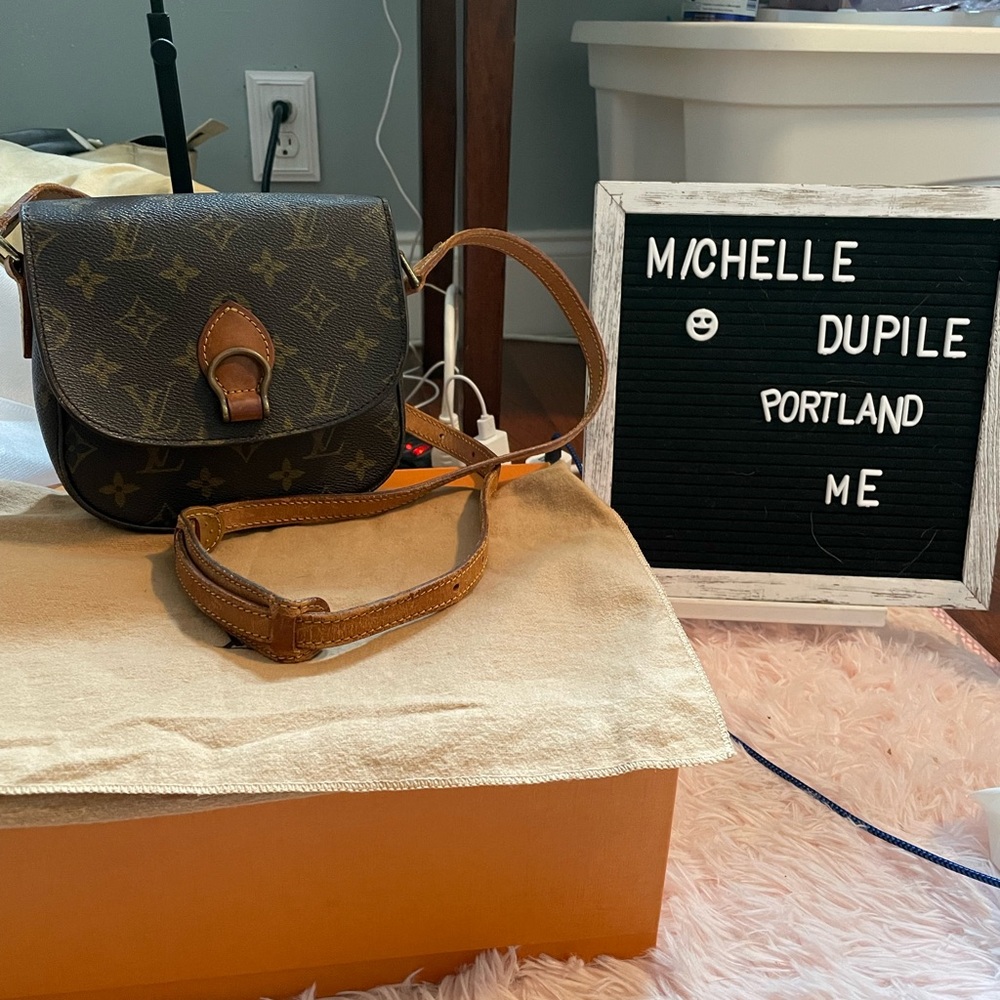 Sold⭐️ - Picture 1 of 15